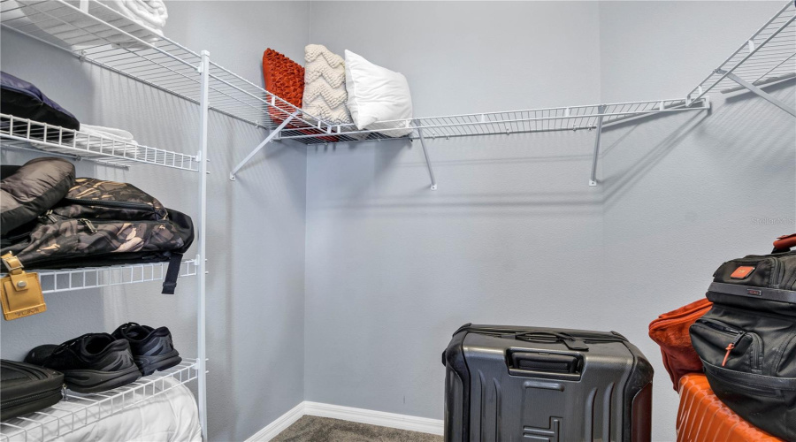 DAVENPORT, Florida 33837, 6 Bedrooms Bedrooms, ,4 BathroomsBathrooms,Residential,For Sale,ORANGE COSMOS,0,MFRP4938091