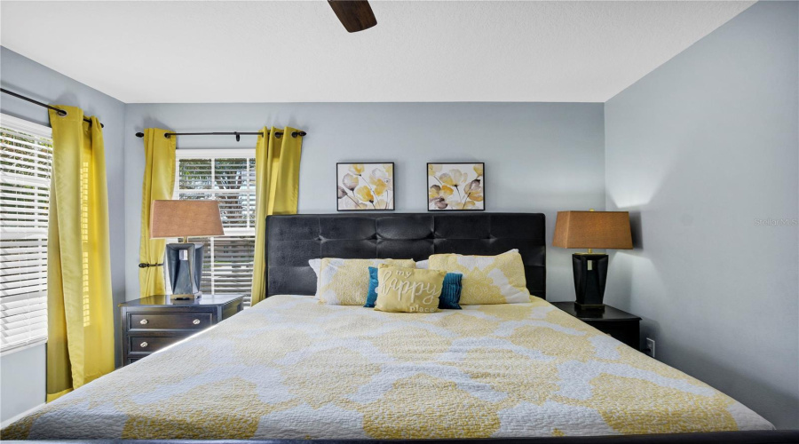 DAVENPORT, Florida 33837, 6 Bedrooms Bedrooms, ,4 BathroomsBathrooms,Residential,For Sale,ORANGE COSMOS,0,MFRP4938091