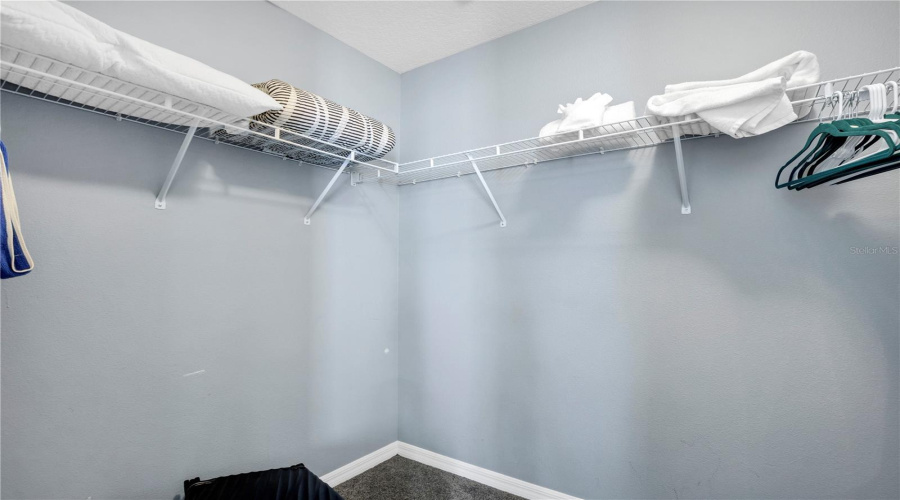 DAVENPORT, Florida 33837, 6 Bedrooms Bedrooms, ,4 BathroomsBathrooms,Residential,For Sale,ORANGE COSMOS,0,MFRP4938091