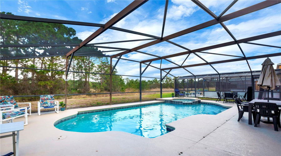 DAVENPORT, Florida 33837, 6 Bedrooms Bedrooms, ,4 BathroomsBathrooms,Residential,For Sale,ORANGE COSMOS,0,MFRP4938091