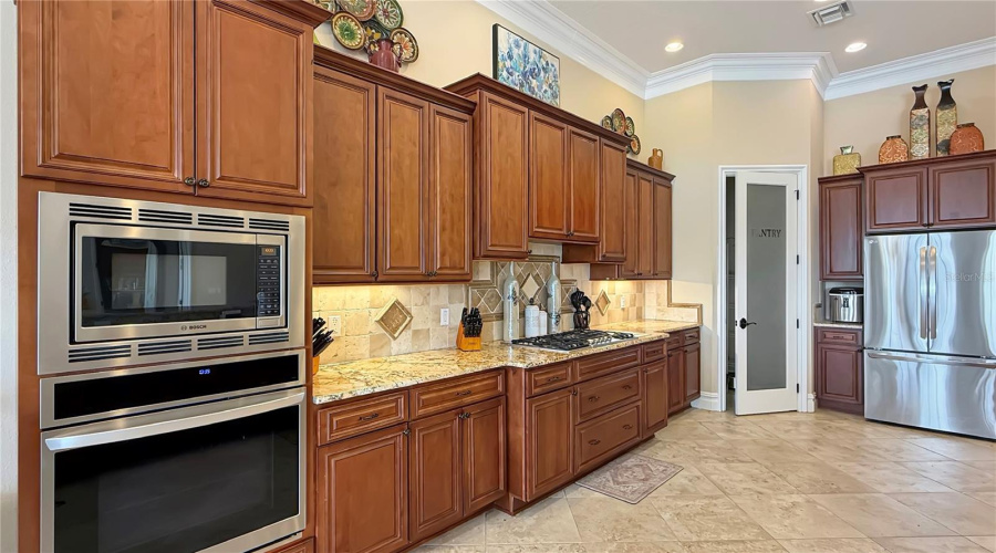 REUNION, Florida 34747, 5 Bedrooms Bedrooms, ,5 BathroomsBathrooms,Residential,For Sale,MUIRFIELD,0,MFRS5145481