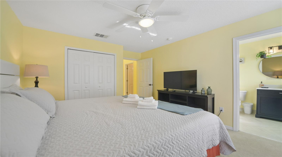 KISSIMMEE, Florida 34746, 3 Bedrooms Bedrooms, ,2 BathroomsBathrooms,Residential,For Sale,ORMOND BEACH,0,MFRO6389428