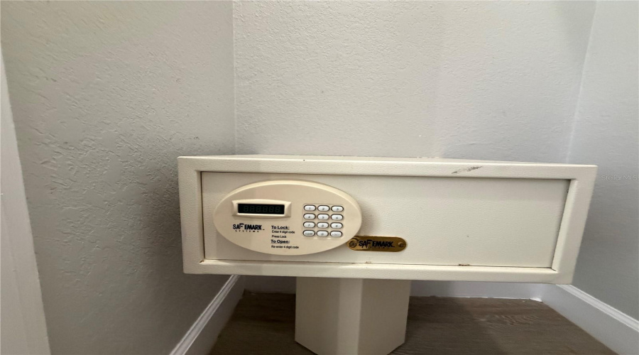 DAVENPORT, Florida 33896, 3 Bedrooms Bedrooms, ,2 BathroomsBathrooms,Residential,For Sale,TUSCAN,0,MFRS5145478