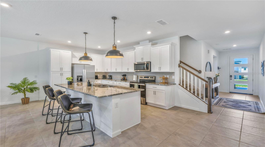 KISSIMMEE, Florida 34747, 5 Bedrooms Bedrooms, ,4 BathroomsBathrooms,Residential,For Sale,ZABALLINA,0,MFRO6381535