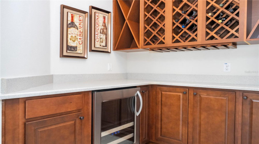 ORLANDO, Florida 32836, 4 Bedrooms Bedrooms, ,3 BathroomsBathrooms,Residential,For Sale,ROYAL ESTATES,0,MFRO6388072