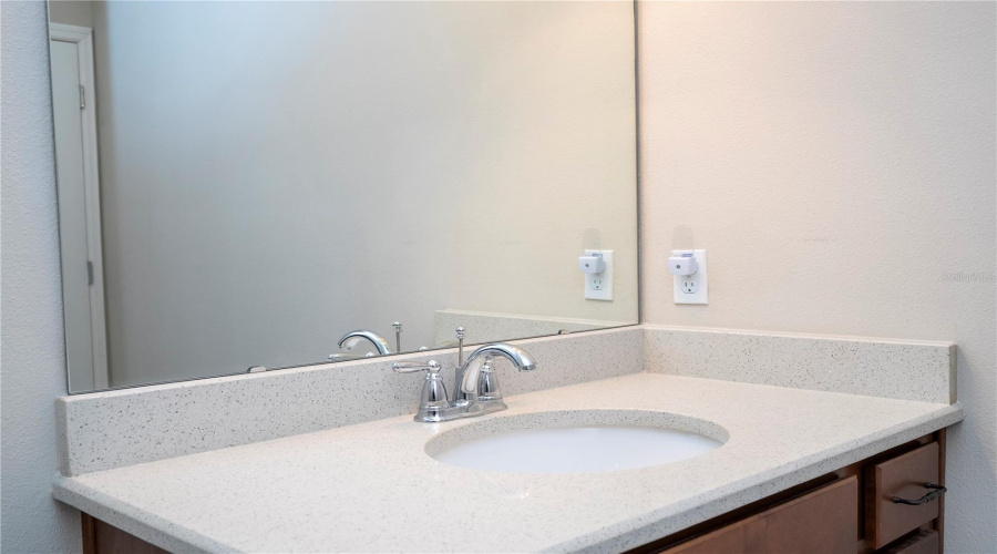 ORLANDO, Florida 32836, 4 Bedrooms Bedrooms, ,3 BathroomsBathrooms,Residential,For Sale,ROYAL ESTATES,0,MFRO6388072