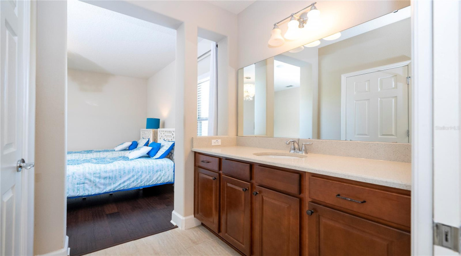 ORLANDO, Florida 32836, 4 Bedrooms Bedrooms, ,3 BathroomsBathrooms,Residential,For Sale,ROYAL ESTATES,0,MFRO6388072