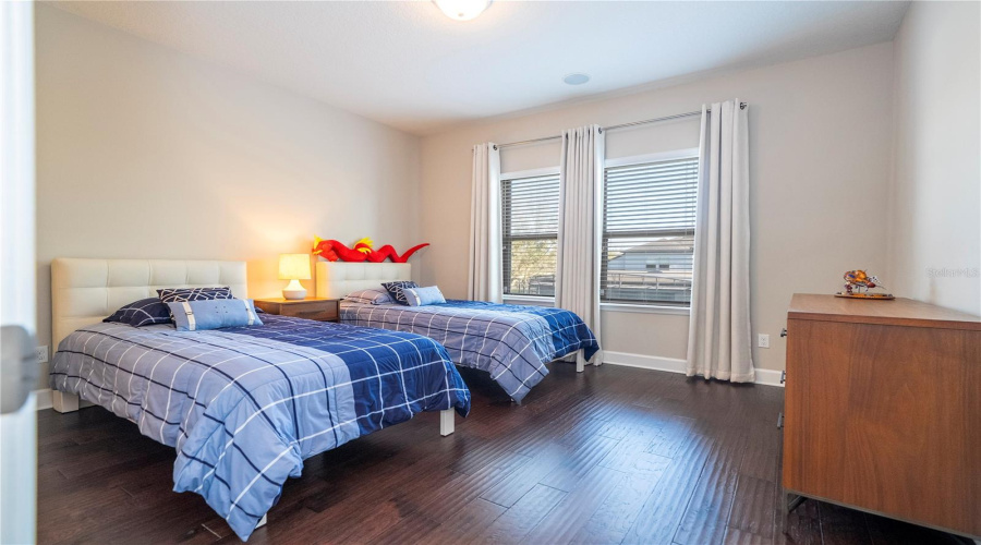 ORLANDO, Florida 32836, 4 Bedrooms Bedrooms, ,3 BathroomsBathrooms,Residential,For Sale,ROYAL ESTATES,0,MFRO6388072