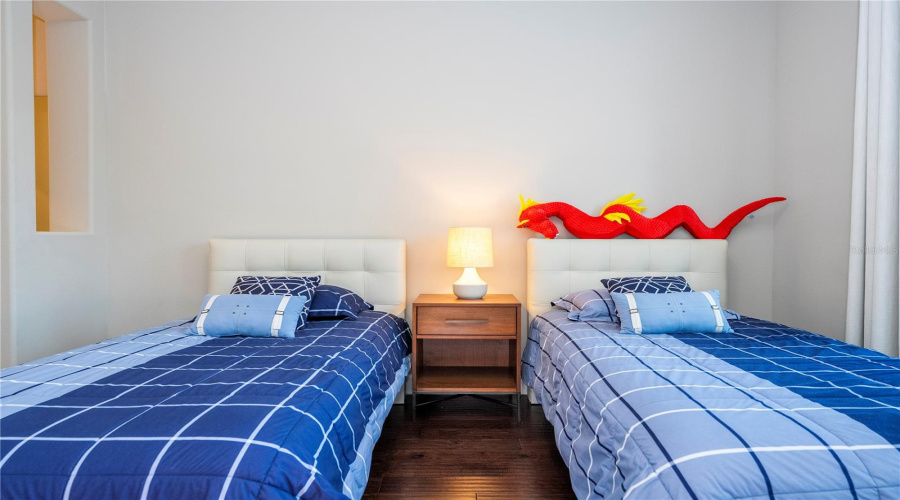 ORLANDO, Florida 32836, 4 Bedrooms Bedrooms, ,3 BathroomsBathrooms,Residential,For Sale,ROYAL ESTATES,0,MFRO6388072