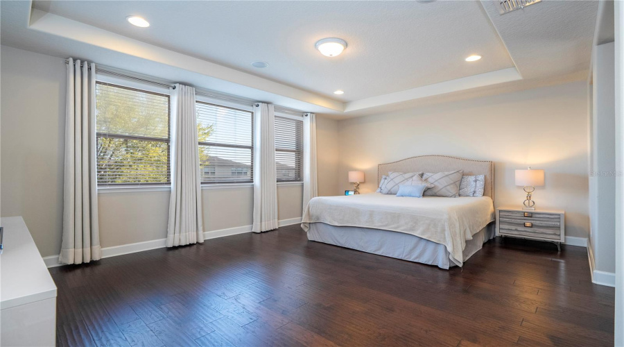 ORLANDO, Florida 32836, 4 Bedrooms Bedrooms, ,3 BathroomsBathrooms,Residential,For Sale,ROYAL ESTATES,0,MFRO6388072