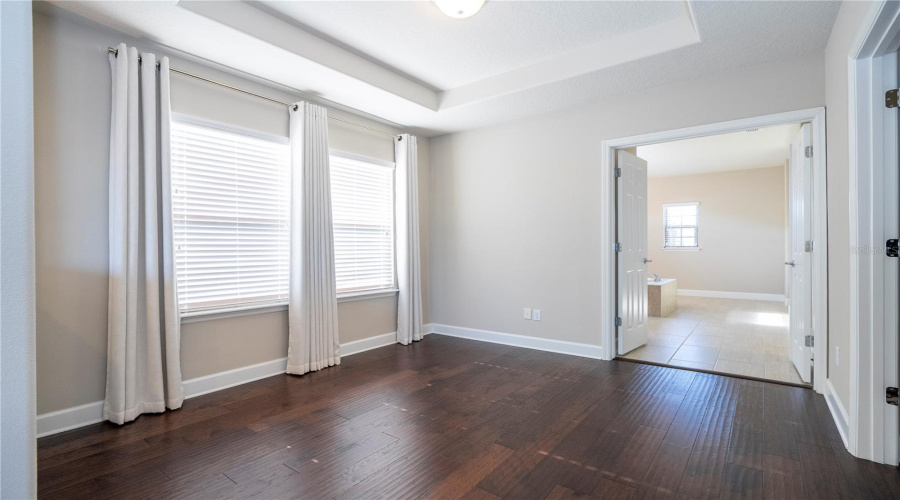 ORLANDO, Florida 32836, 4 Bedrooms Bedrooms, ,3 BathroomsBathrooms,Residential,For Sale,ROYAL ESTATES,0,MFRO6388072