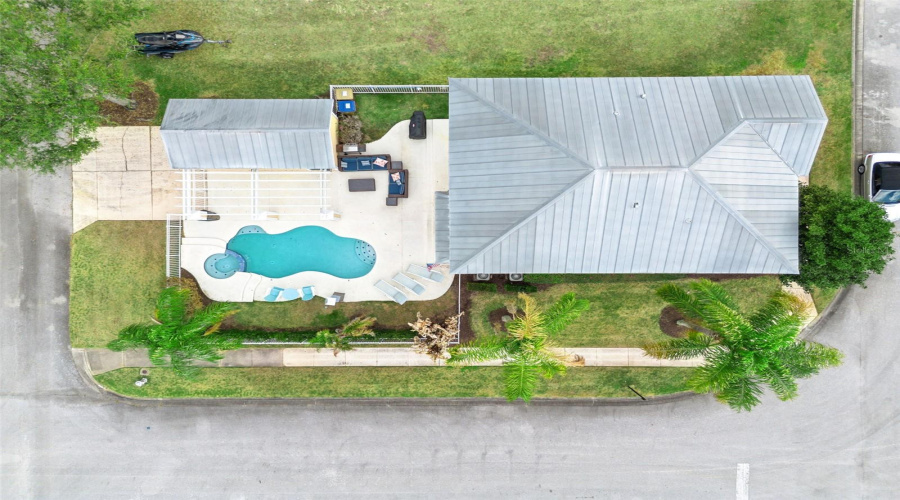 KISSIMMEE, Florida 34747, 4 Bedrooms Bedrooms, ,4 BathroomsBathrooms,Residential,For Sale,FAIRVIEW CIRCLE,0,MFRO6389613