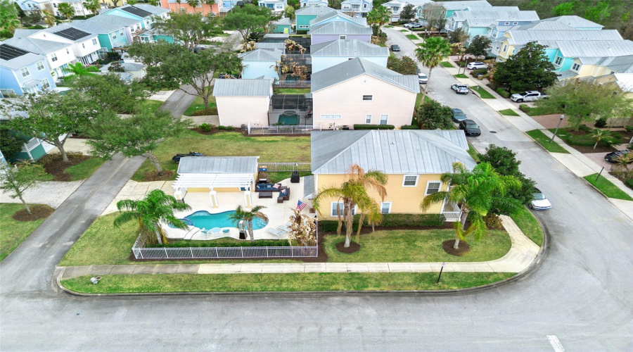 KISSIMMEE, Florida 34747, 4 Bedrooms Bedrooms, ,4 BathroomsBathrooms,Residential,For Sale,FAIRVIEW CIRCLE,0,MFRO6389613