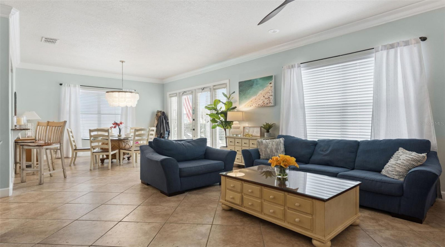 KISSIMMEE, Florida 34747, 4 Bedrooms Bedrooms, ,4 BathroomsBathrooms,Residential,For Sale,FAIRVIEW CIRCLE,0,MFRO6389613