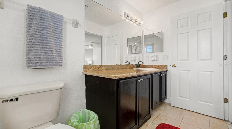 DAVENPORT, Florida 33897, 4 Bedrooms Bedrooms, ,3 BathroomsBathrooms,Residential,For Sale,CALABRIA,0,MFRTB8485119