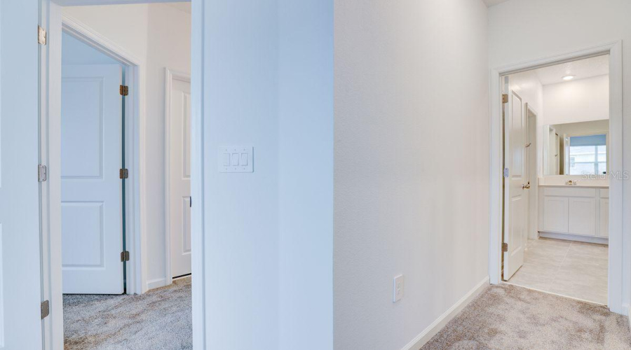 DAVENPORT, Florida 33896, 4 Bedrooms Bedrooms, ,3 BathroomsBathrooms,Residential,For Sale,NINE IRON,0,MFRS5145545