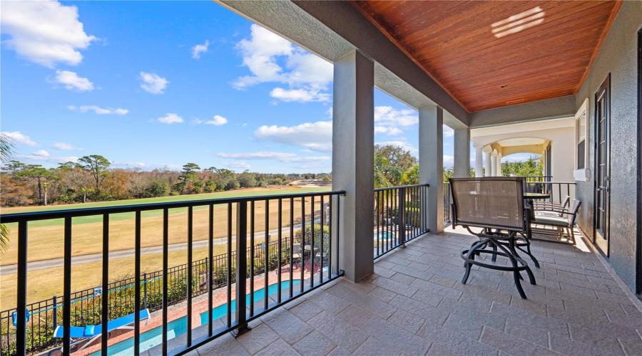 Primary suite Balcony