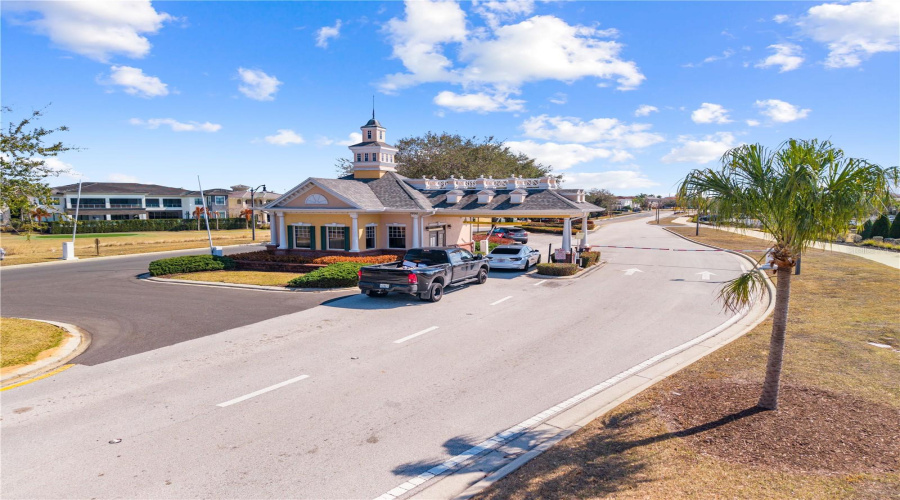 REUNION, Florida 34747, 5 Bedrooms Bedrooms, ,4 BathroomsBathrooms,Residential,For Sale,GOLDEN BEAR,0,MFRO6383036