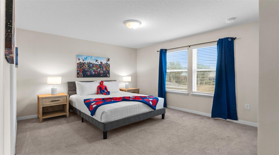 DAVENPORT, Florida 33837, 5 Bedrooms Bedrooms, ,4 BathroomsBathrooms,Residential,For Sale,OAKMOSS,0,MFRP4938051