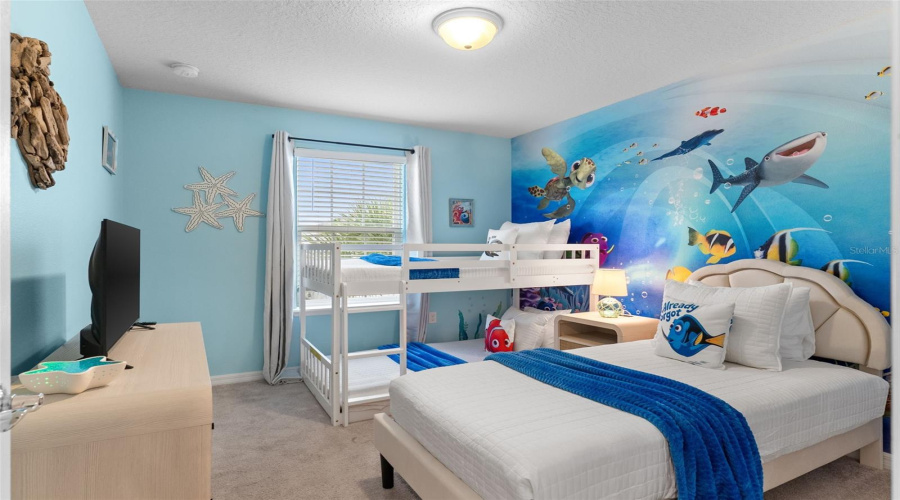 DAVENPORT, Florida 33837, 5 Bedrooms Bedrooms, ,4 BathroomsBathrooms,Residential,For Sale,OAKMOSS,0,MFRP4938051