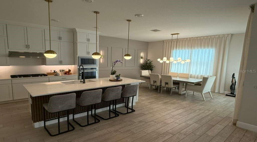 ORLANDO, Florida 32836, 5 Bedrooms Bedrooms, ,4 BathroomsBathrooms,Residential,For Sale,PARK ESTATES,0,MFRO6389745