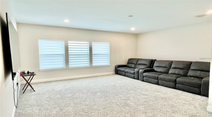 ORLANDO, Florida 32836, 5 Bedrooms Bedrooms, ,4 BathroomsBathrooms,Residential,For Sale,PARK ESTATES,0,MFRO6389745