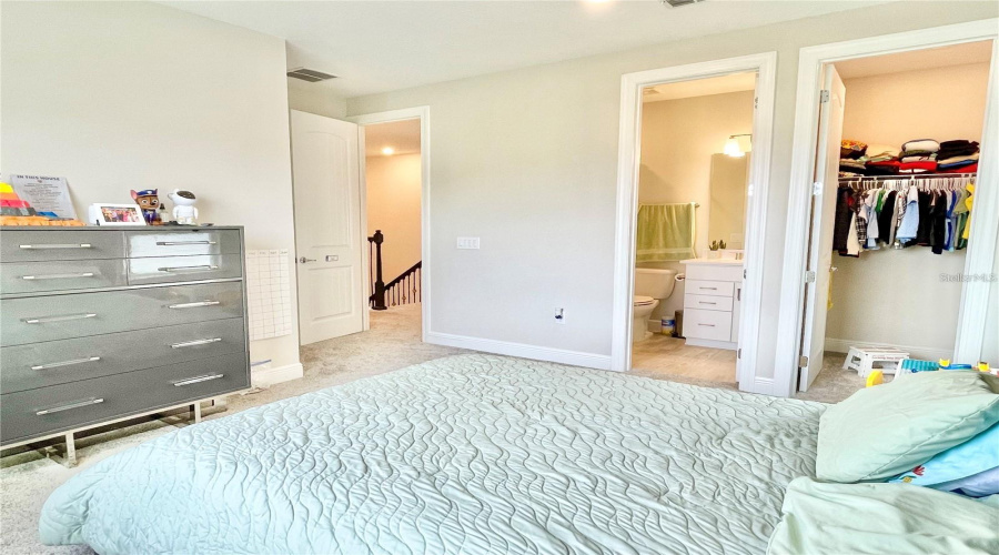 ORLANDO, Florida 32836, 5 Bedrooms Bedrooms, ,4 BathroomsBathrooms,Residential,For Sale,PARK ESTATES,0,MFRO6389745