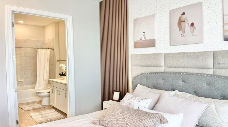 ORLANDO, Florida 32836, 5 Bedrooms Bedrooms, ,4 BathroomsBathrooms,Residential,For Sale,PARK ESTATES,0,MFRO6389745