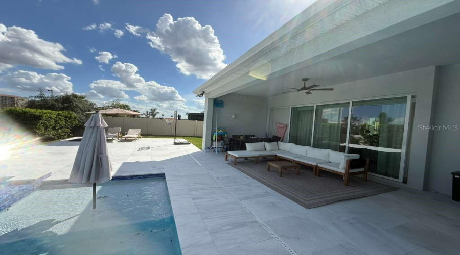 ORLANDO, Florida 32836, 5 Bedrooms Bedrooms, ,4 BathroomsBathrooms,Residential,For Sale,PARK ESTATES,0,MFRO6389745