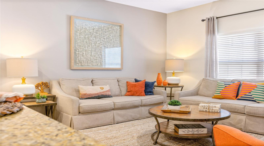 KISSIMMEE, Florida 34746, 4 Bedrooms Bedrooms, ,3 BathroomsBathrooms,Residential,For Sale,CLOCK TOWER,0,MFRO6389338