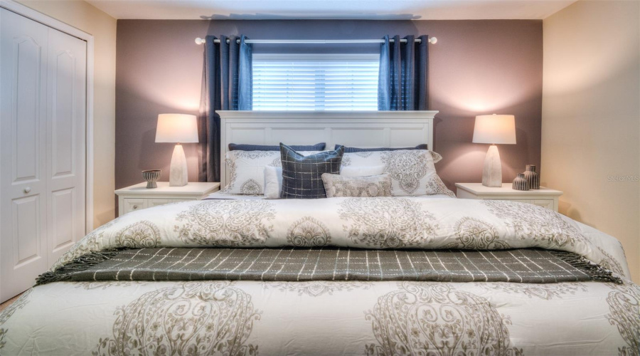 KISSIMMEE, Florida 34746, 4 Bedrooms Bedrooms, ,3 BathroomsBathrooms,Residential,For Sale,CLOCK TOWER,0,MFRO6389338