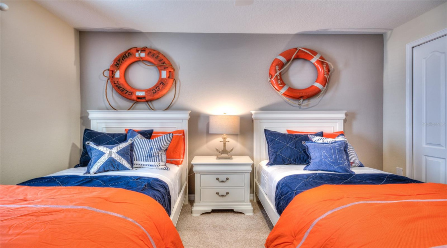 KISSIMMEE, Florida 34746, 4 Bedrooms Bedrooms, ,3 BathroomsBathrooms,Residential,For Sale,CLOCK TOWER,0,MFRO6389338