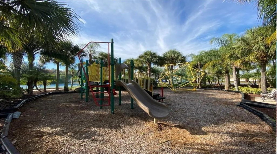 Kissimmee, Florida 34747, 3 Bedrooms Bedrooms, ,2 Bathroomsbathrooms,Residential,For Sale,Bliss,0,Mfro6345659