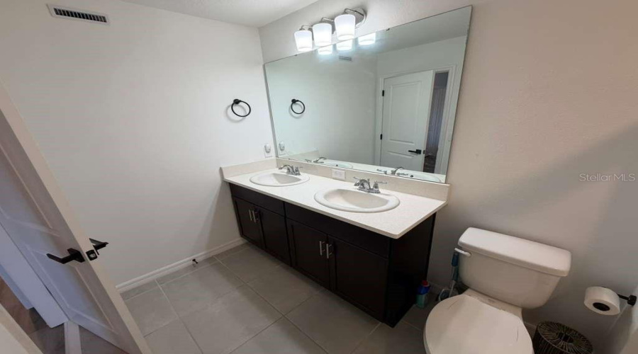 KISSIMMEE, Florida 34746, 3 Bedrooms Bedrooms, ,2 BathroomsBathrooms,Residential,For Sale,ANIBAL,0,MFRS5145198