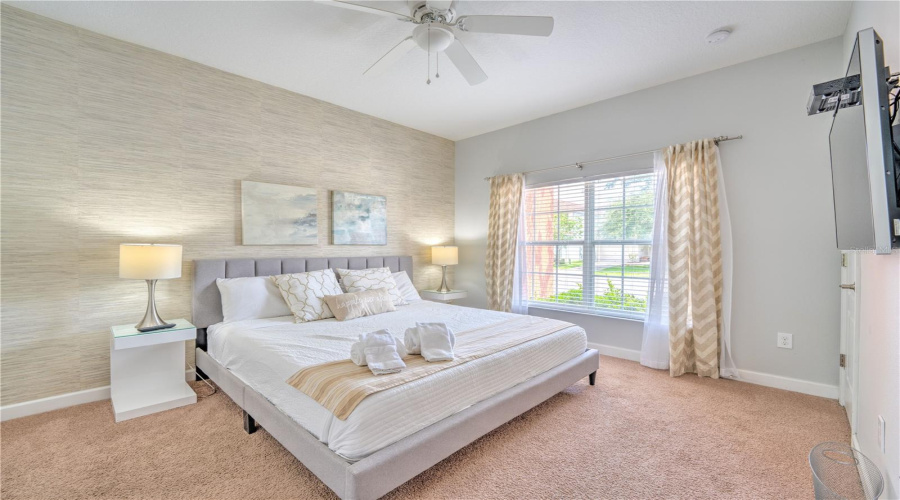 KISSIMMEE, Florida 34747, 4 Bedrooms Bedrooms, ,3 BathroomsBathrooms,Residential,For Sale,BISMARCK PALM RD,0,MFRO6389133