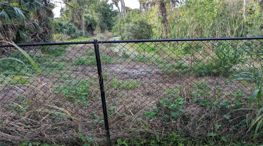 DAVENPORT, Florida 33837, 3 Bedrooms Bedrooms, ,2 BathroomsBathrooms,Residential,For Sale,ROOKS,0,MFRB4902196