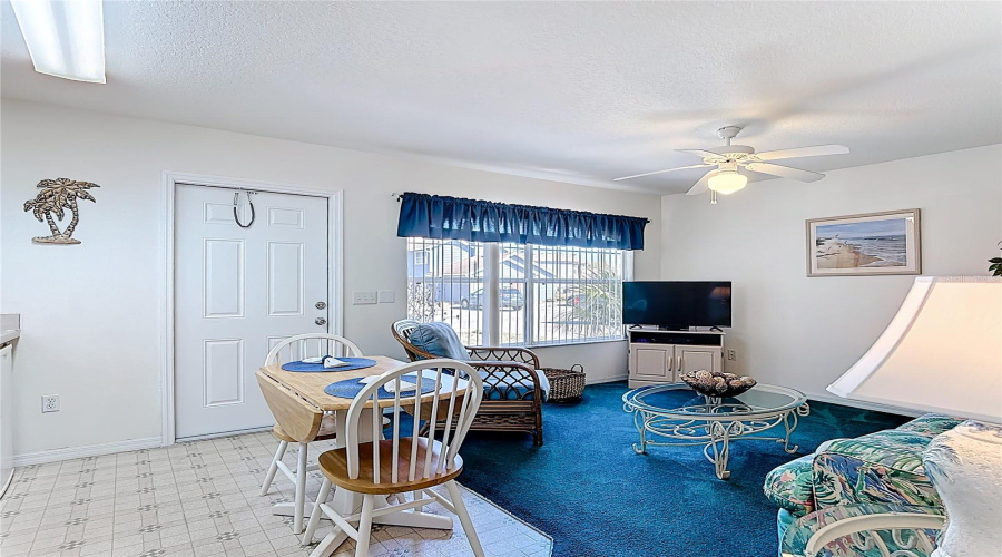 1st Floor Living Area