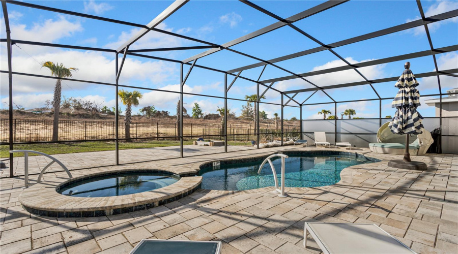 DAVENPORT, Florida 33897, 6 Bedrooms Bedrooms, ,6 BathroomsBathrooms,Residential,For Sale,LADY ALICE,0,MFRO6389738