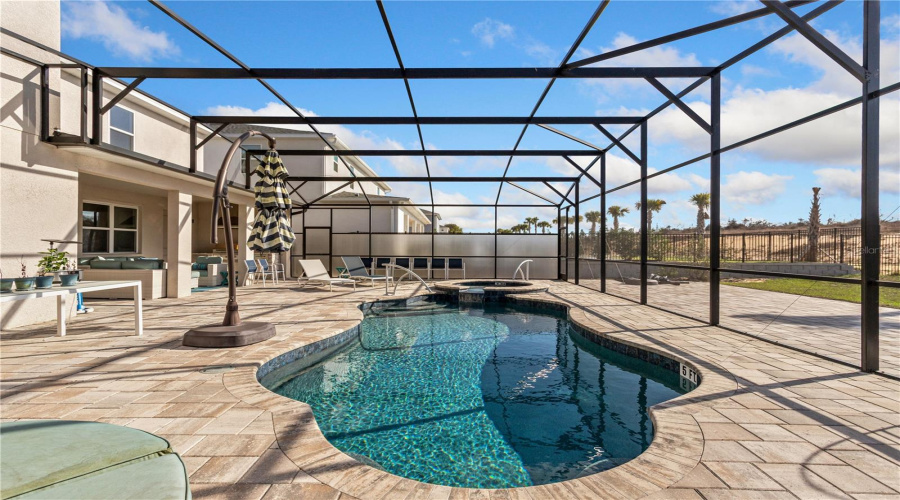 DAVENPORT, Florida 33897, 6 Bedrooms Bedrooms, ,6 BathroomsBathrooms,Residential,For Sale,LADY ALICE,0,MFRO6389738