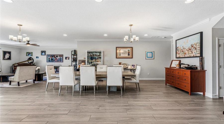 DAVENPORT, Florida 33897, 6 Bedrooms Bedrooms, ,6 BathroomsBathrooms,Residential,For Sale,LADY ALICE,0,MFRO6389738