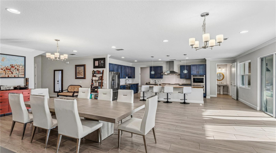 DAVENPORT, Florida 33897, 6 Bedrooms Bedrooms, ,6 BathroomsBathrooms,Residential,For Sale,LADY ALICE,0,MFRO6389738