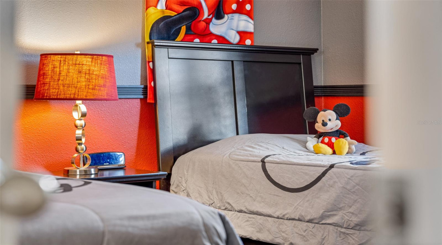 DAVENPORT, Florida 33896, 6 Bedrooms Bedrooms, ,3 BathroomsBathrooms,Residential,For Sale,CYPRESS POINTE,0,MFRS5145636