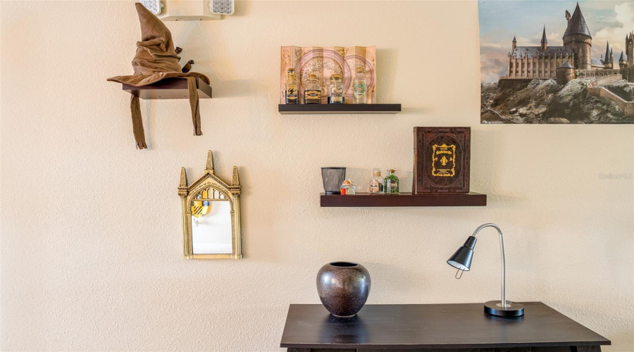 DAVENPORT, Florida 33896, 6 Bedrooms Bedrooms, ,3 BathroomsBathrooms,Residential,For Sale,CYPRESS POINTE,0,MFRS5145636