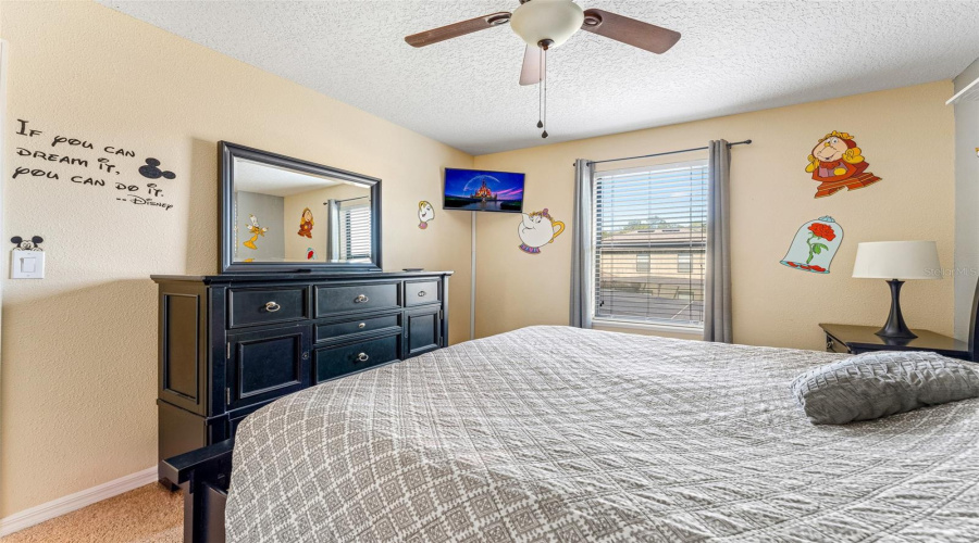 DAVENPORT, Florida 33896, 6 Bedrooms Bedrooms, ,3 BathroomsBathrooms,Residential,For Sale,CYPRESS POINTE,0,MFRS5145636