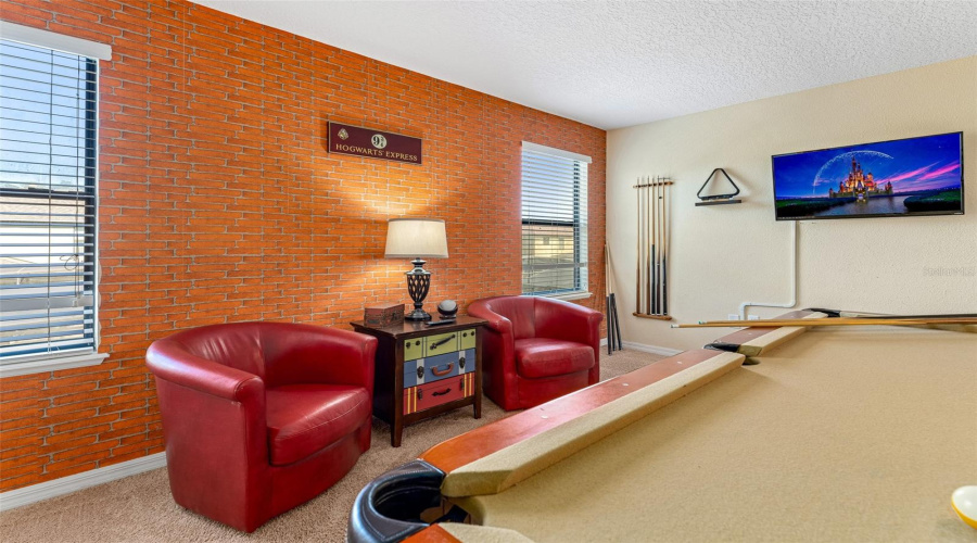 DAVENPORT, Florida 33896, 6 Bedrooms Bedrooms, ,3 BathroomsBathrooms,Residential,For Sale,CYPRESS POINTE,0,MFRS5145636