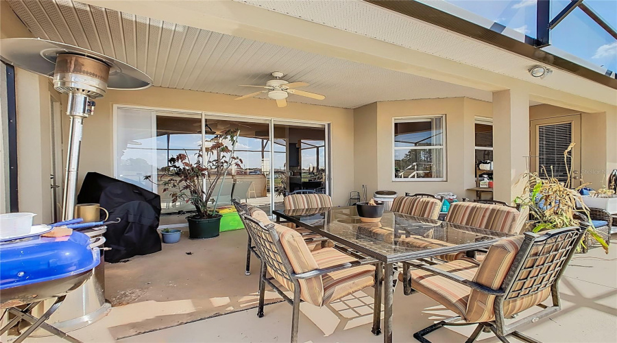 KISSIMMEE, Florida 34746, 3 Bedrooms Bedrooms, ,3 BathroomsBathrooms,Residential,For Sale,SUNSET ISLES,0,MFRS5145529