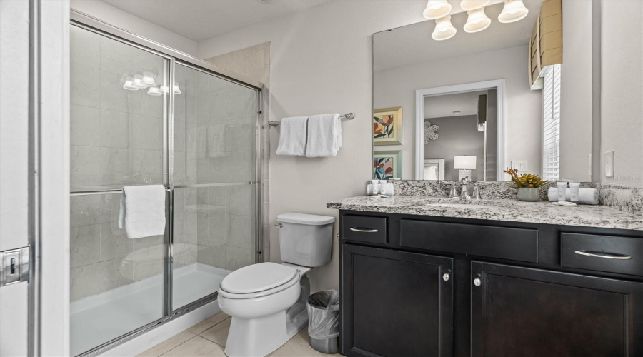 DAVENPORT, Florida 33897, 7 Bedrooms Bedrooms, ,5 BathroomsBathrooms,Residential,For Sale,KONA,0,MFRO6388686