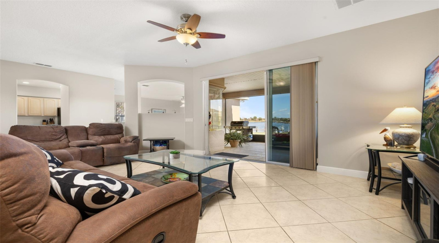 KISSIMMEE, Florida 34746, 4 Bedrooms Bedrooms, ,3 BathroomsBathrooms,Residential,For Sale,CAPTAINS,0,MFRS5145229