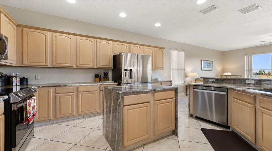 KISSIMMEE, Florida 34746, 4 Bedrooms Bedrooms, ,3 BathroomsBathrooms,Residential,For Sale,CAPTAINS,0,MFRS5145229