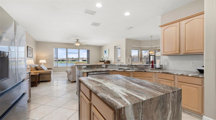 KISSIMMEE, Florida 34746, 4 Bedrooms Bedrooms, ,3 BathroomsBathrooms,Residential,For Sale,CAPTAINS,0,MFRS5145229